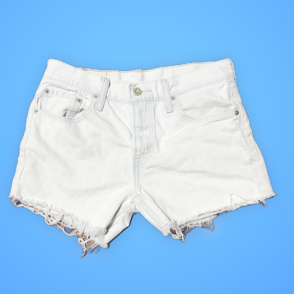 Levi’s light wash 511 cut offs Size 30